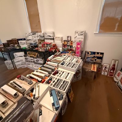 Sale Photo Thumbnail #496