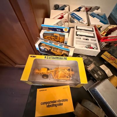 Sale Photo Thumbnail #463