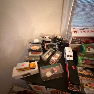 Sale Photo Thumbnail #481