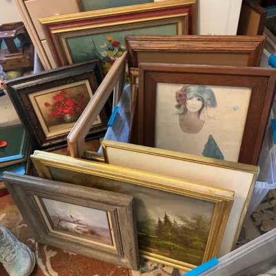 Estate sale photo