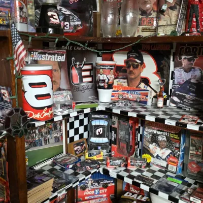 Sale Photo Thumbnail #113