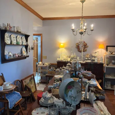 Sale Photo Thumbnail #98