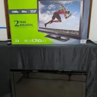 Insignia 37" 1080p LCD Television with Original Box