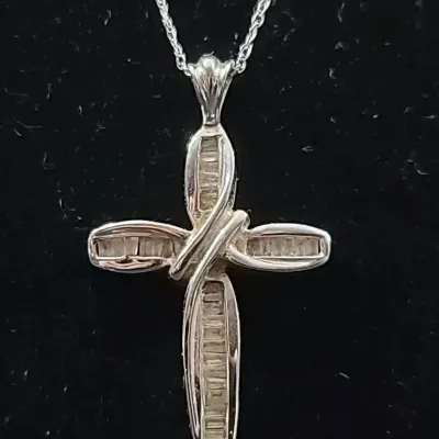 10K Diamond Cross Necklace