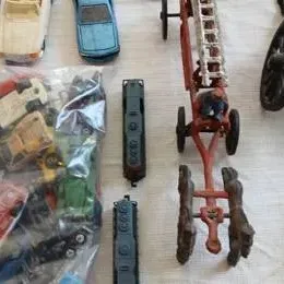 Sale Photo Thumbnail #95