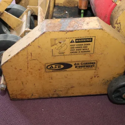 Sale Photo Thumbnail #536