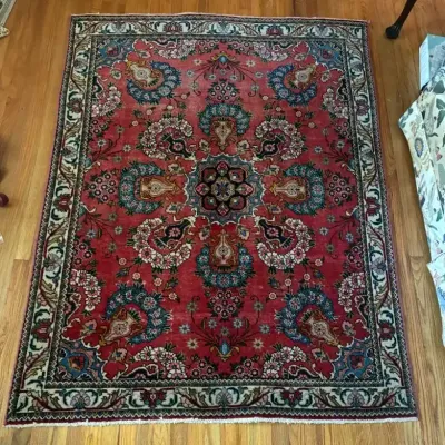 Traditional Handwoven Wool Area Rug