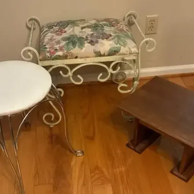 Decorative Benches & Upholstered Stool