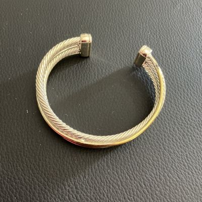 Sale Photo Thumbnail #202: Beautiful SilverTone and Gold Tone Bracelet 
Please see attached pictures