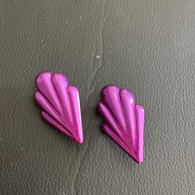 Sale Photo Thumbnail #196: Beautiful Purple Fashion earrings 
Please see attached pictures