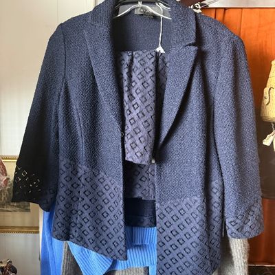 Sale Photo Thumbnail #177