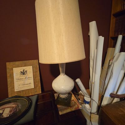 Sale Photo Thumbnail #265: Mid-Century Modern White Ceramic Table Lamp with Gold Pinstripes and Ornate Base