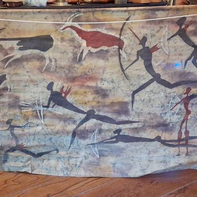 Sale Photo Thumbnail #639: African Batik Wall Hanging - Hunting Scene