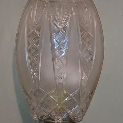Sale Photo Thumbnail #222: Vintage Cut Crystal and Brass Table Lamp with Marble Base
