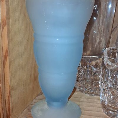 Sale Photo Thumbnail #762: Set of 4 Indiana Glass Frosted Blue Ice Cream Soda Glasses