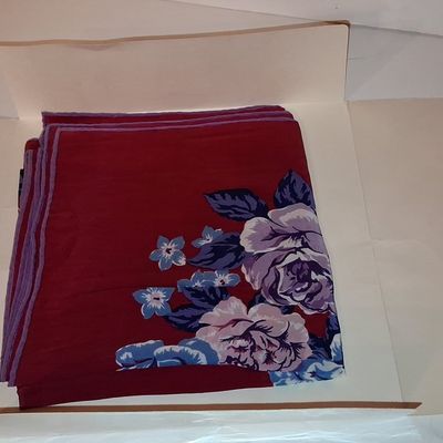 Sale Photo Thumbnail #617: Hanae Mori Floral Silk Scarf