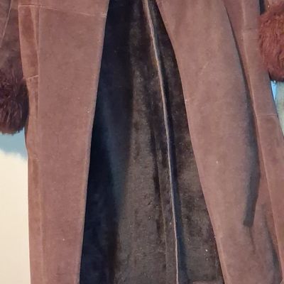 Sale Photo Thumbnail #156: Vintage 70s Penny Lane Shearling Suede Coat with Fur Trim