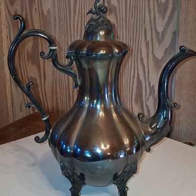 Sale Photo Thumbnail #409: Reed & Barton Winthrop Silverplate Coffee Pot