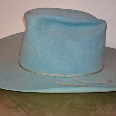 Sale Photo Thumbnail #372: The Alamo by Davis Hats / Walt Goldsmith Saddlery Western Hat