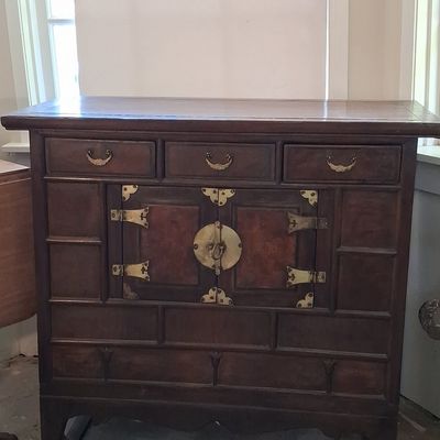 Sale Photo Thumbnail #83: Korean Bandaji Chest with Burl Wood Panels 3'2"x1'6"x3'