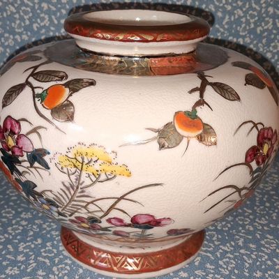 Sale Photo Thumbnail #587: Japanese Satsuma-style Earthenware Ginger Jar