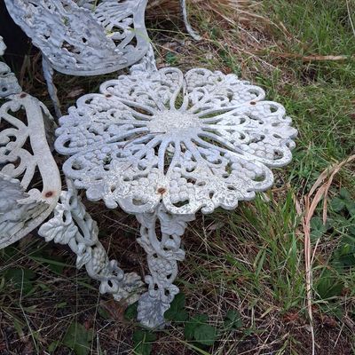 Sale Photo Thumbnail #270: Vintage Cast Iron Grapevine Pattern Bistro Set