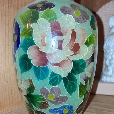 Sale Photo Thumbnail #502: Japanese Cloisonné Enamel Vase 6"