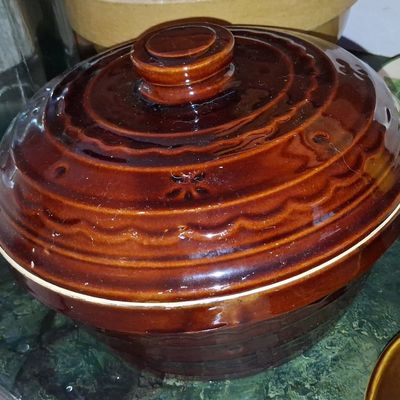 Sale Photo Thumbnail #901: Marcrest Daisy Dot Brown Drip Glaze Casserole Dish