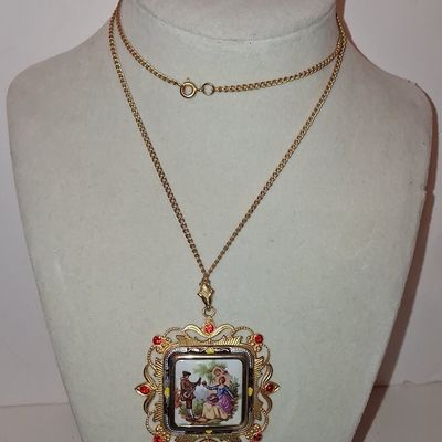 Sale Photo Thumbnail #929: Vintage Fragonard Style Courting Couple Porcelain Pendant Necklace