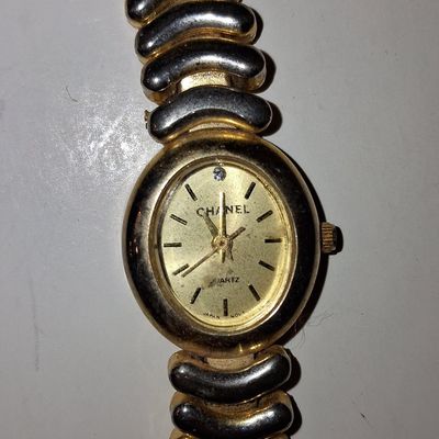 Sale Photo Thumbnail #163: Chanel Quartz Wristwatch