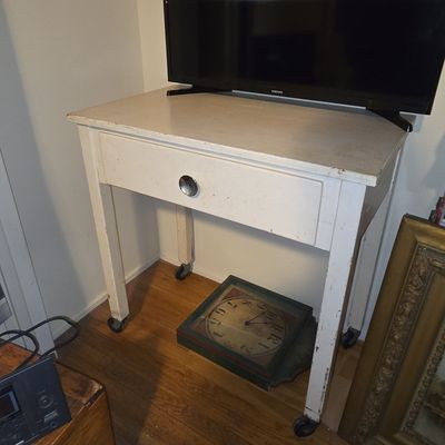 Sale Photo Thumbnail #529: Vintage Painted Wood Sewing or Side Table
