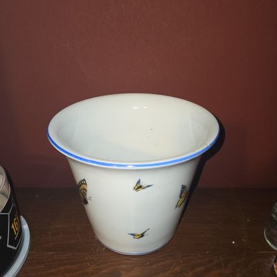 Sale Photo Thumbnail #689: Victoria Austria Porcelain Butterfly Cachepot