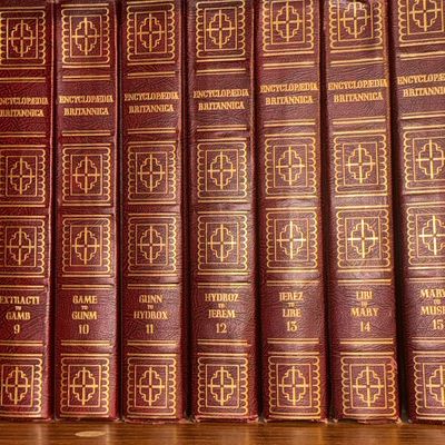 Sale Photo Thumbnail #1037: Encyclopaedia Britannica 11th Edition (1910-1911)