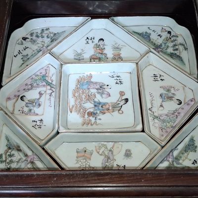 Sale Photo Thumbnail #98: Chinese Famille Rose Porcelain Sweetmeat Set with Wooden Box