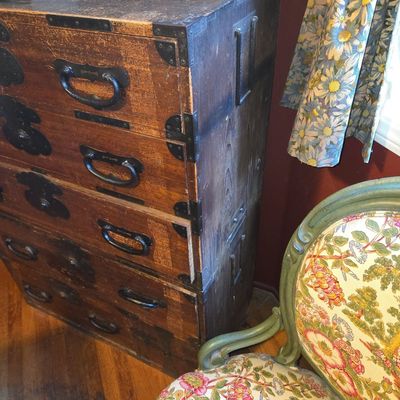 Sale Photo Thumbnail #10: Japanese Tansu Chest