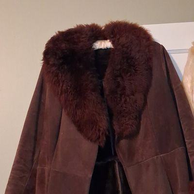 Sale Photo Thumbnail #154: Vintage 70s Penny Lane Shearling Suede Coat with Fur Trim