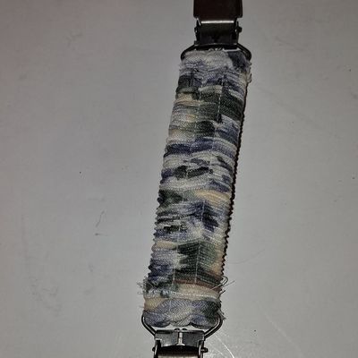 Sale Photo Thumbnail #1029: Vintage Camouflage Fabric Mitten Clips