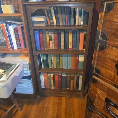 Sale Photo Thumbnail #654: Mid-Century Modern Stained Pine Open Bookcase
