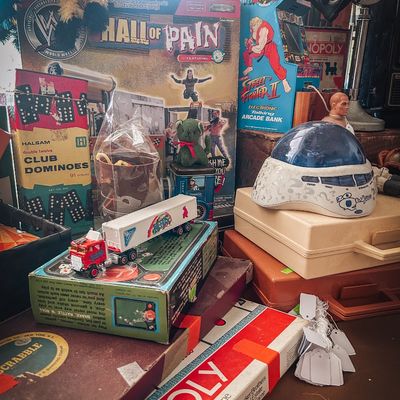 Estate sale photo
