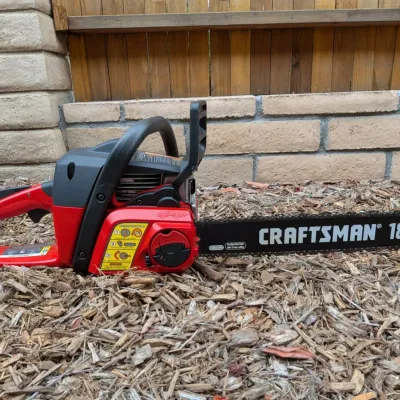 Craftsman 18-Inch Gas Chainsaw with Hard Case 