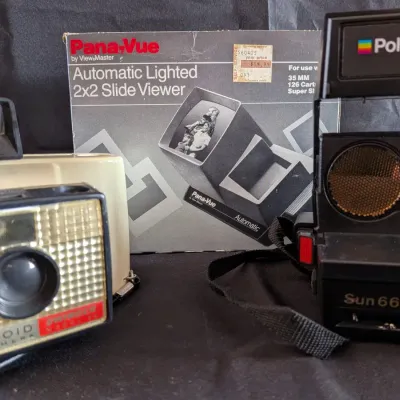 Vintage Polaroid Camera Lot of 2 + Pana-Vue Slide Viewer