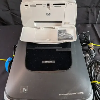 Epson V500 Photo Scanner & HP Photosmart Printer - Untested