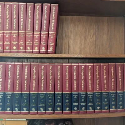 New Encyclopaedia Britannica 15th Edition - 30 Volume Set