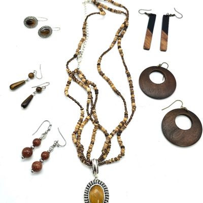 Sale Photo Thumbnail #83