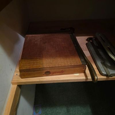 Estate sale photo