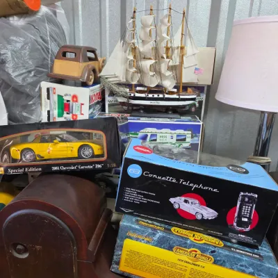 Estate sale photo