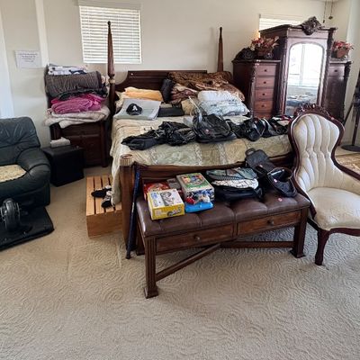 Sale Photo Thumbnail #3