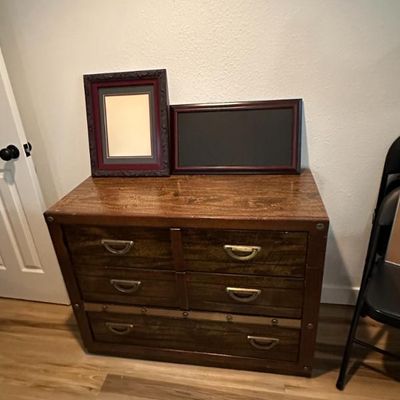 Sale Photo Thumbnail #164