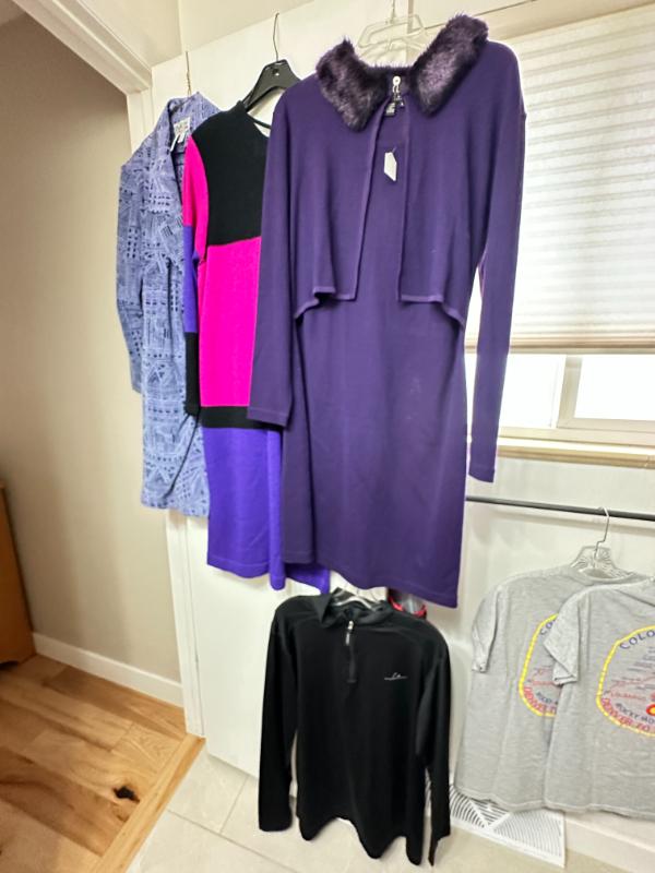 Sale Photo Thumbnail #338