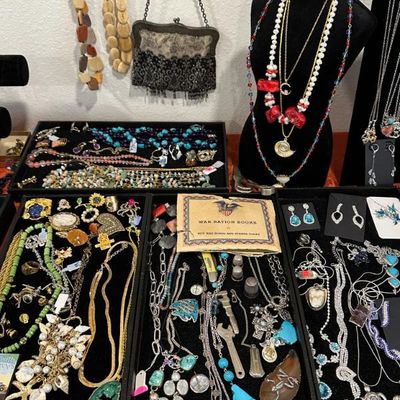 Sale Photo Thumbnail #143